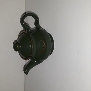GORGEOUS ENGLAND HARRODS JAMES SADLER GREEN W/ GOLD COLOR TRIM MINI TEAPOT